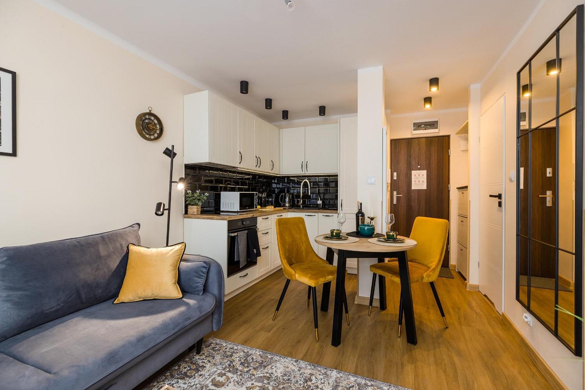 Shortstaypoland Chlodna B168 Warsaw Exterior photo